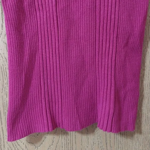 MKM Designs Women's Turtleneck Sweater - Picture 4 of 8